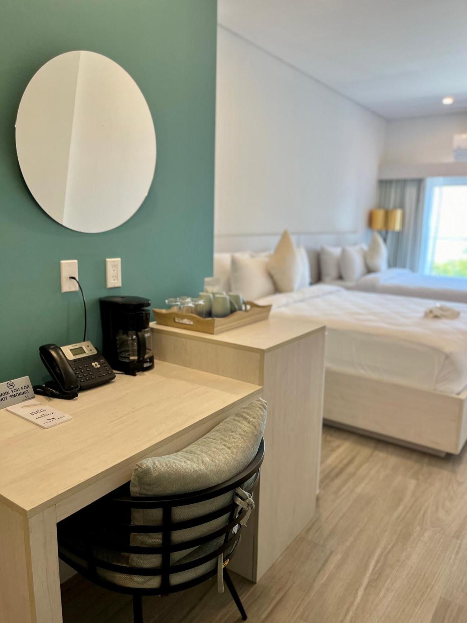 The Watermark Hotel San Pedro  Ngoại thất bức ảnh
